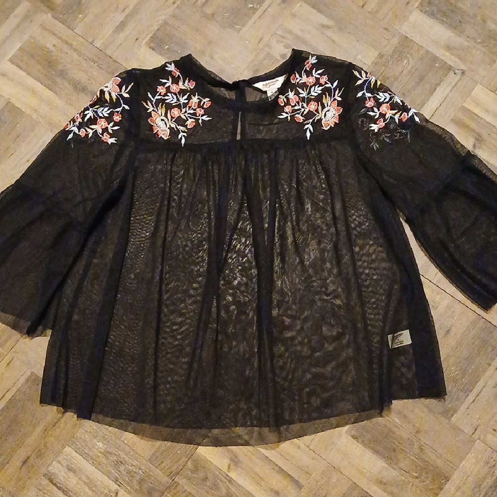 ARIZONA Womens Size M Black Sheer Top with Floral Embroidery